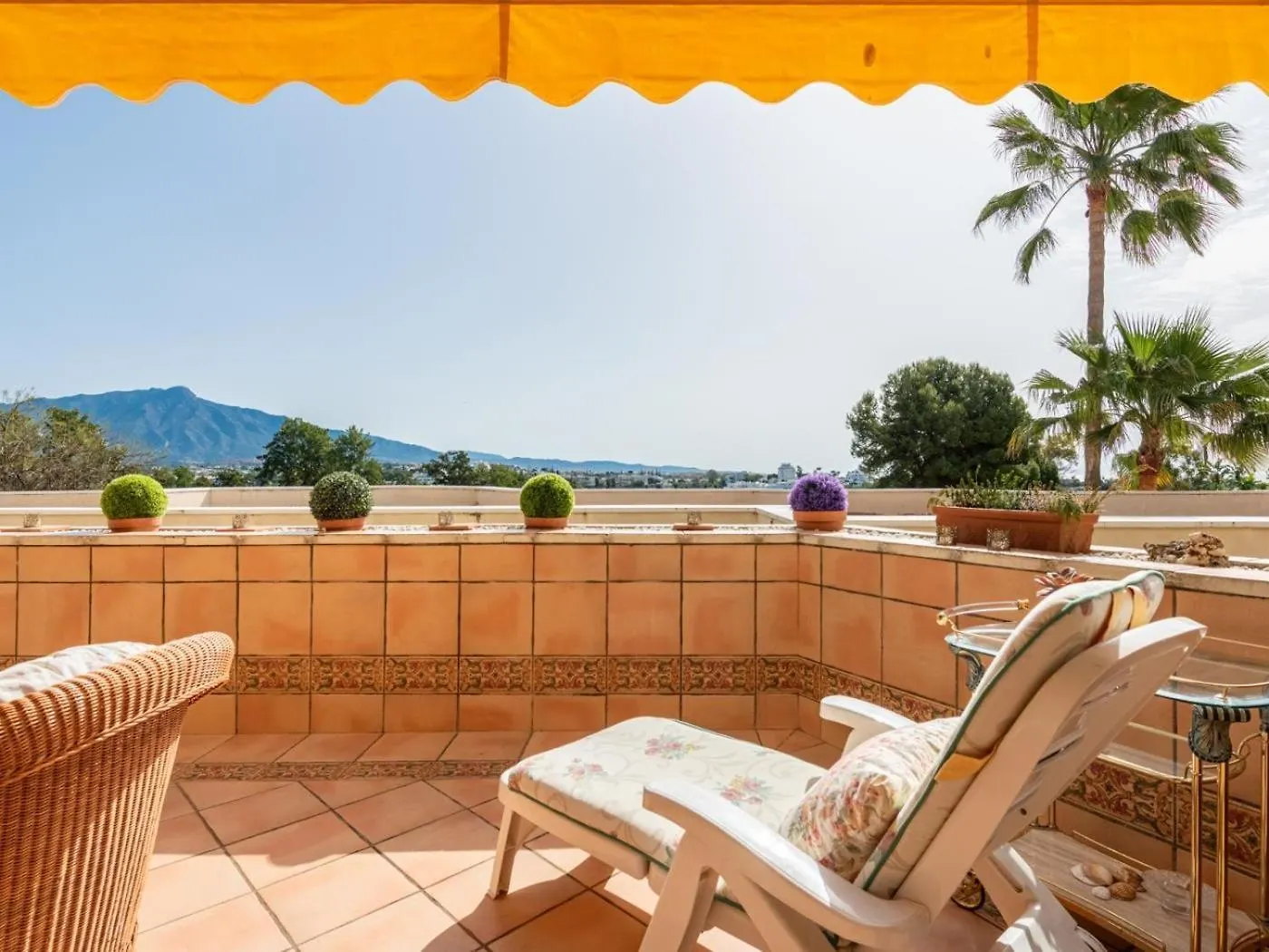 אסטפונה Atalaya Charming 1 Bedroom Apartment ספרד