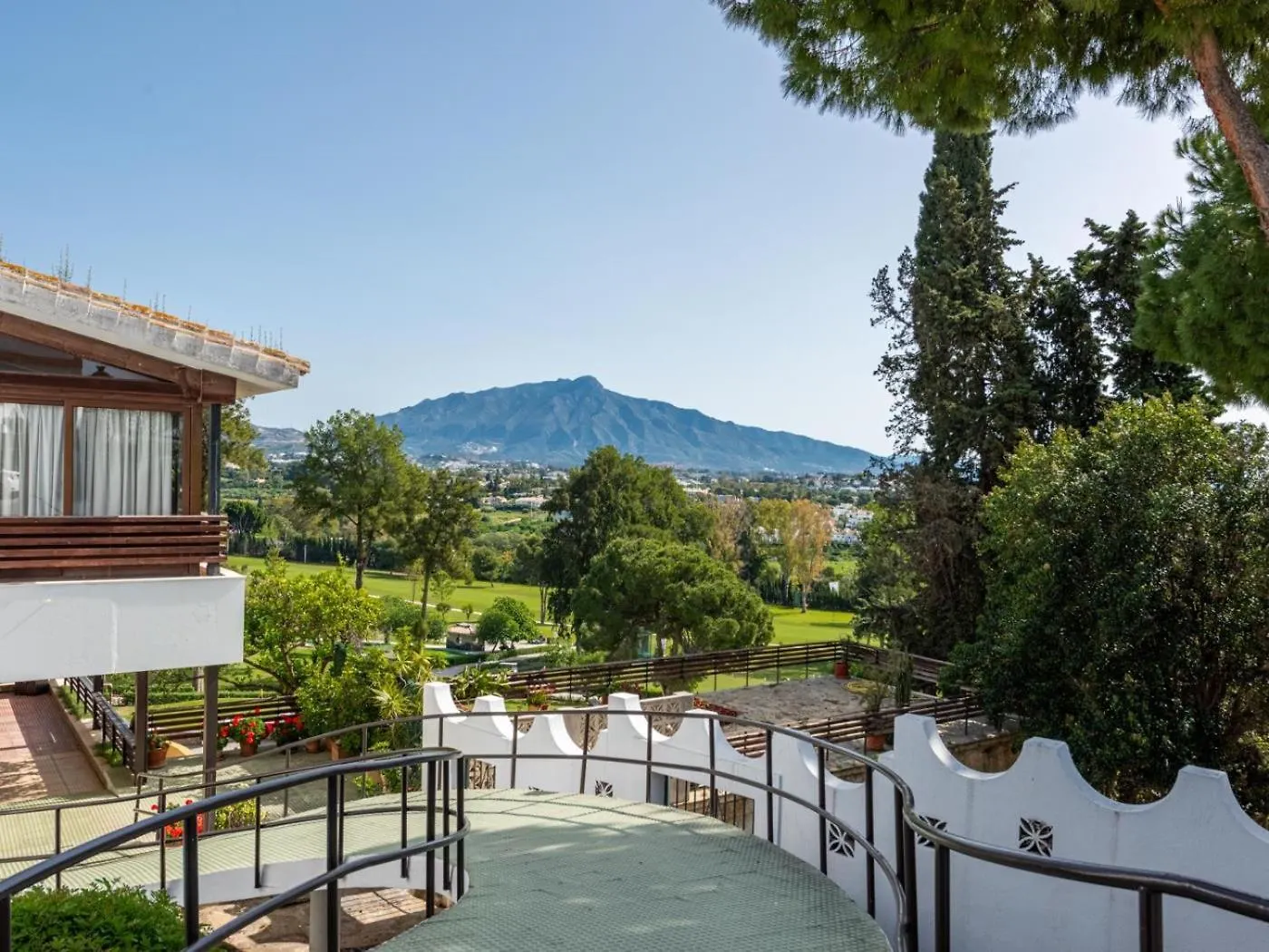 Atalaya Charming 1 Bedroom Apartment 에스테포나 0*,
