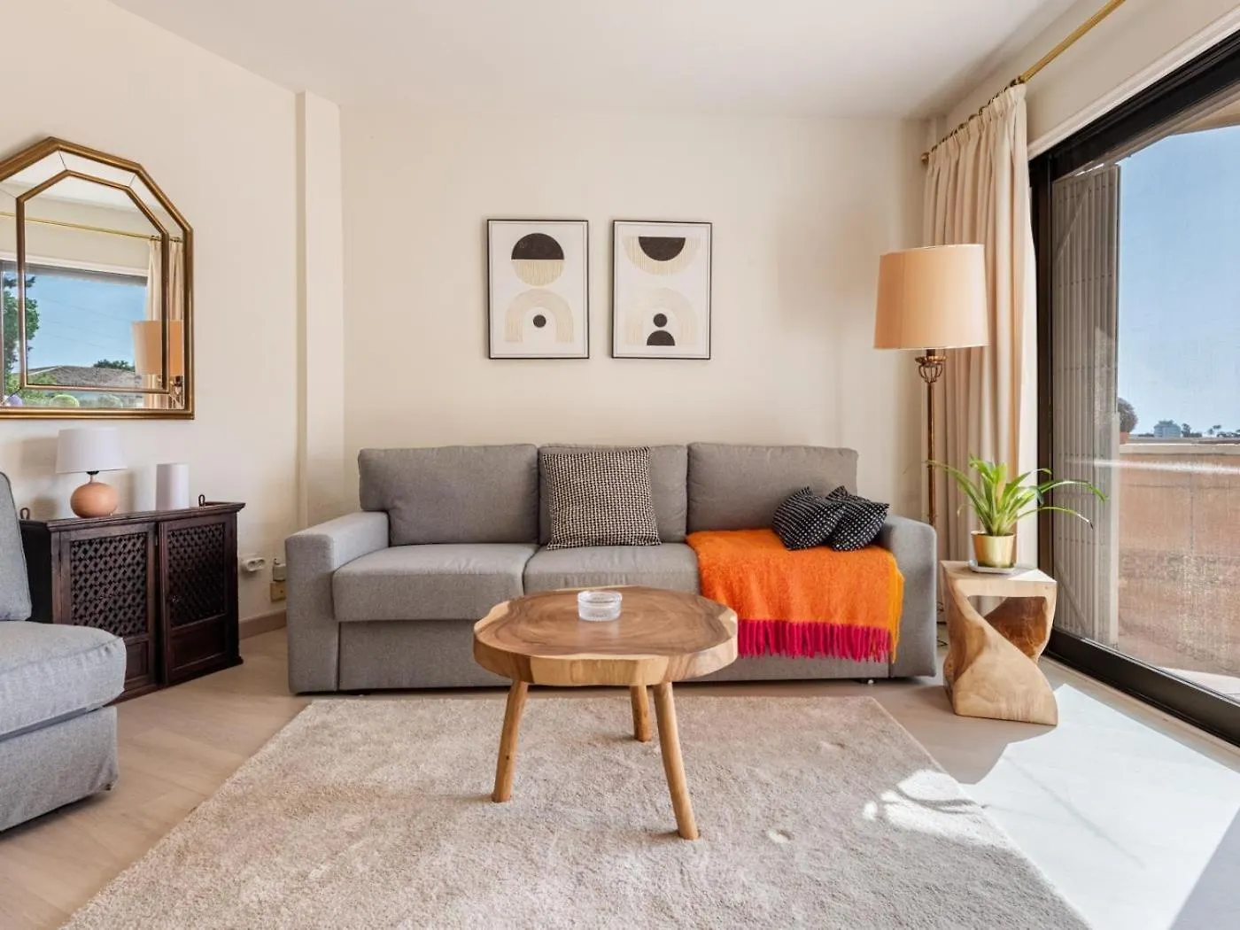 Atalaya Charming 1 Bedroom Apartment 에스테포나